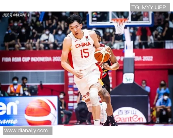 周琦在国际赛场的崛起与挑战：从篮球新星到中国队核心的成长之路